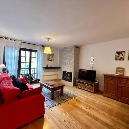 Apartamento Familiar Allotjament A *