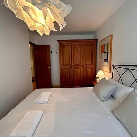 Apartamento Familiar Allotjament A