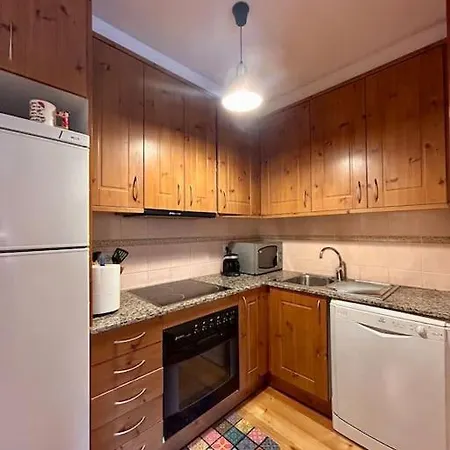 Familiar Allotjament A Apartamento