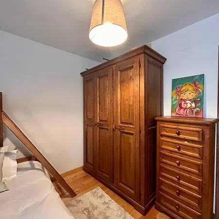 Familiar Allotjament A Apartamento